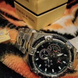 Authentic INVICTA Mens Wristwatch.Water resistant. Chronograph .New w/ Orig.Tag